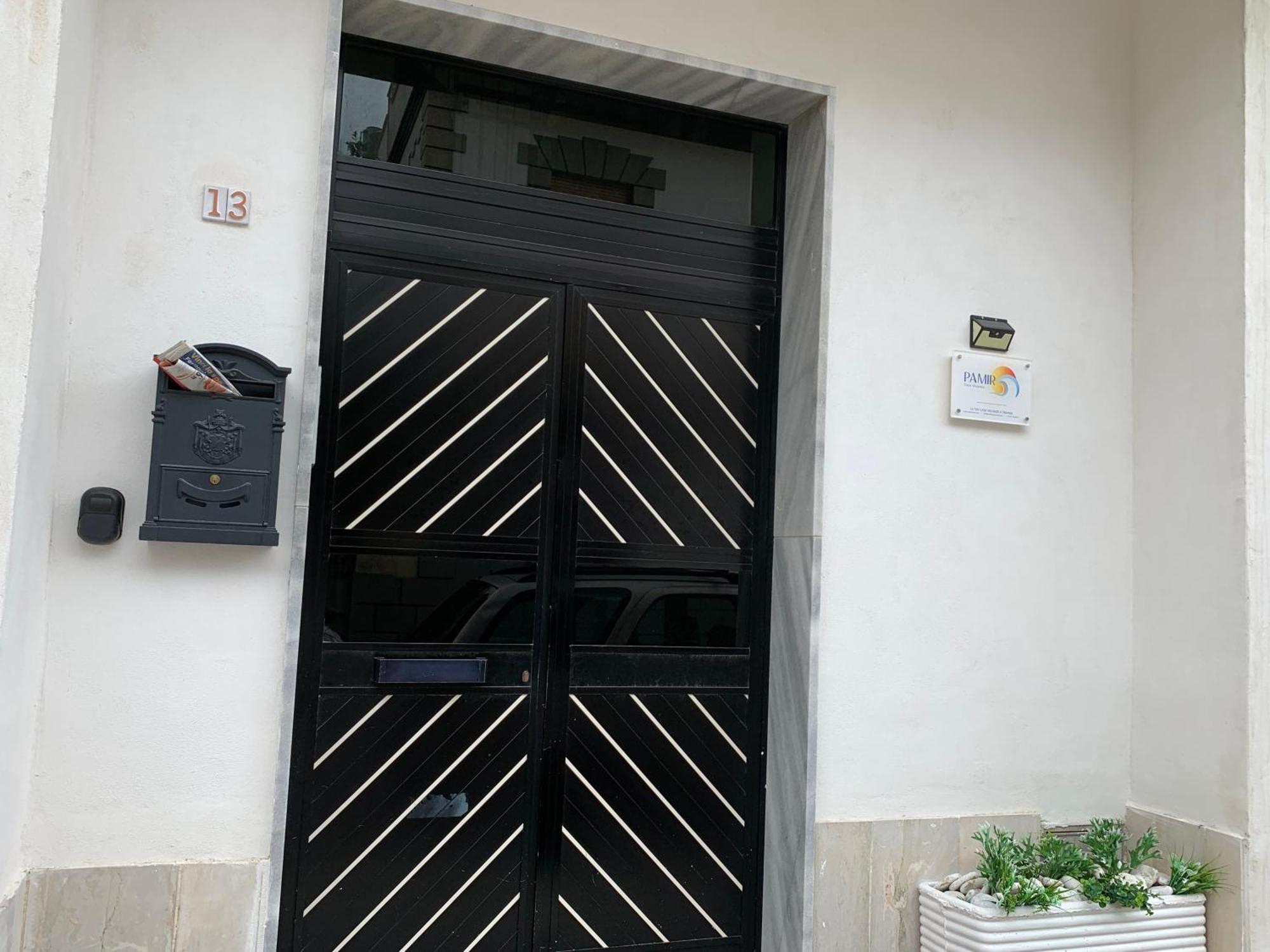 Pamir Casa Vacanze Appartamento تراباني المظهر الخارجي الصورة